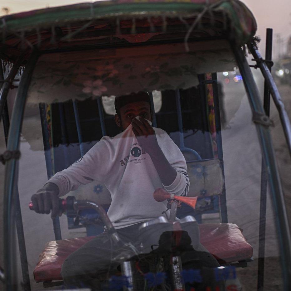Nearly everyone in the world breathes bad air. This is what you can do to lower your risk